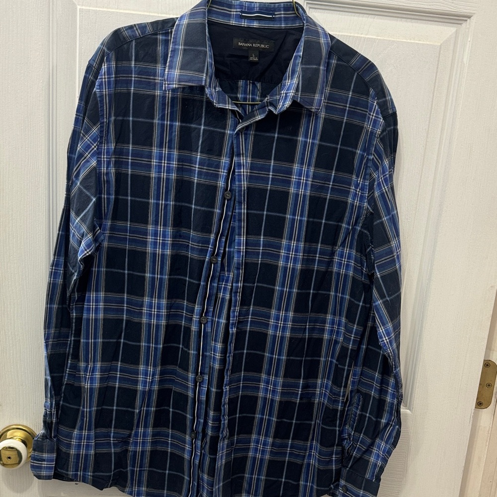 Banana Republic Blue and White Checkered Shirt